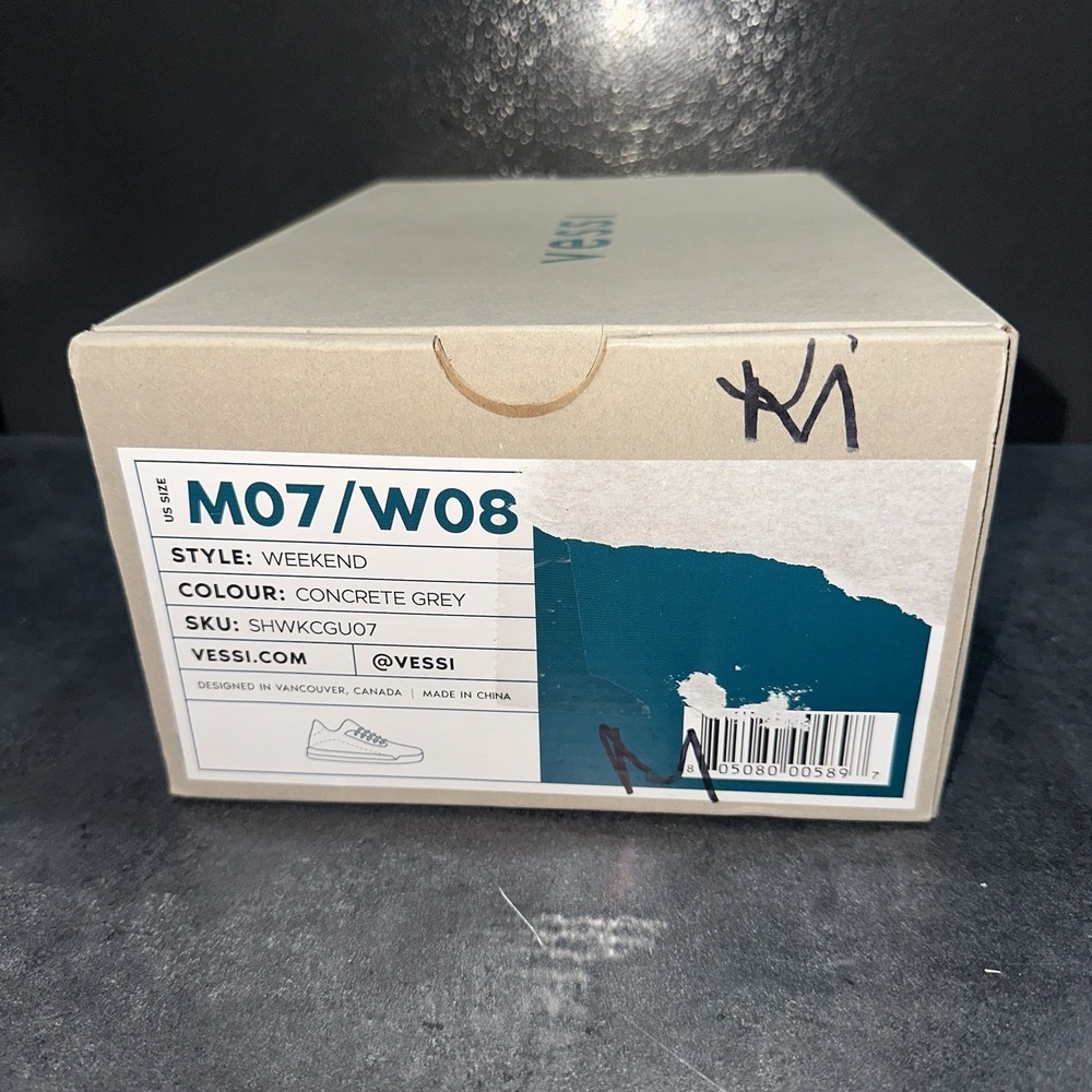 Vessi Weekend Sneaker Womens Size 8 Waterproof Shoes Concrete Grey Mens 7 EUC - Picture 12 of 12